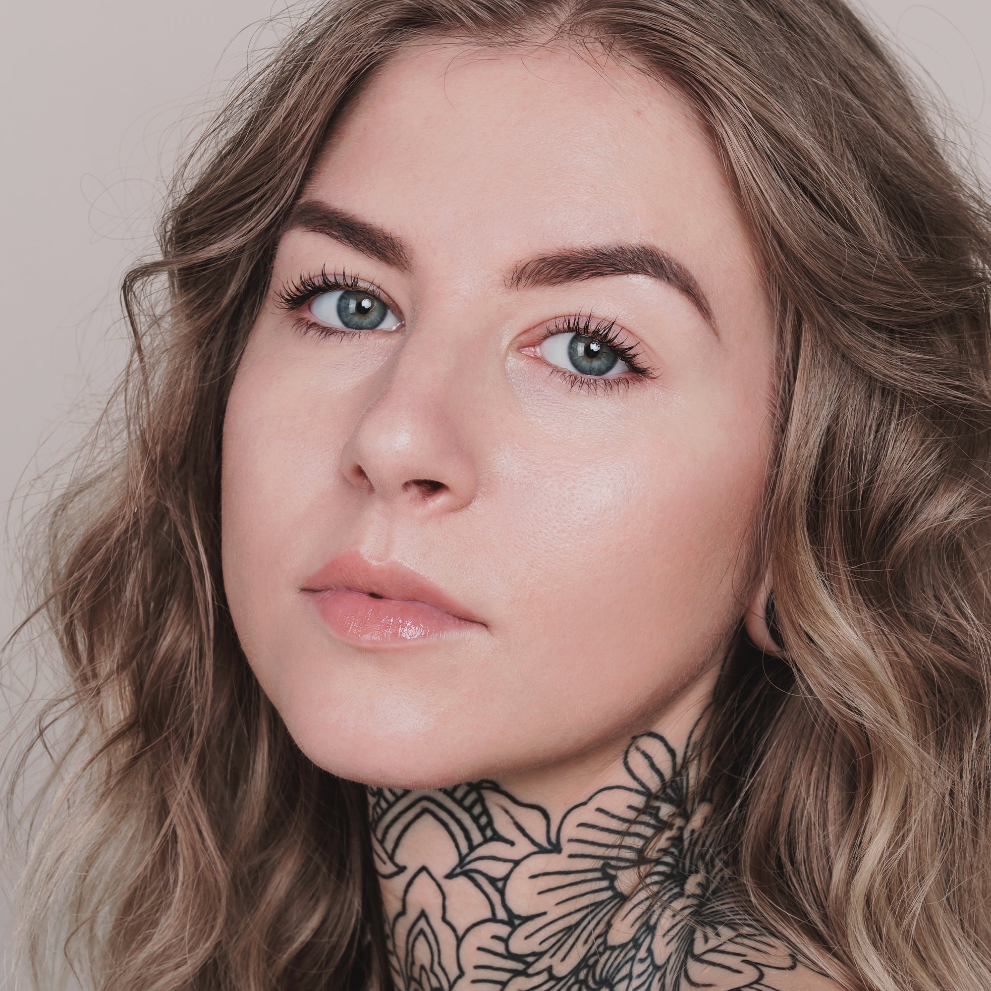 SKIN EQUAL Soft Glow Fondöten SPF 20, 30ml